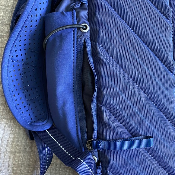 Lululemon Run All Day Backpack II Blueberry Jam - Picture 6 of 15